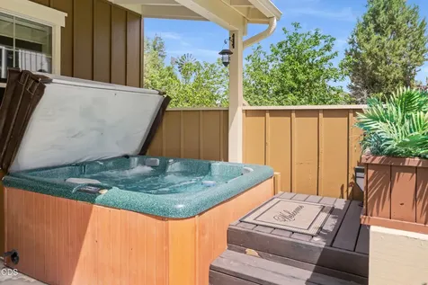 320 Split Rail Lane Redmond OR 97756