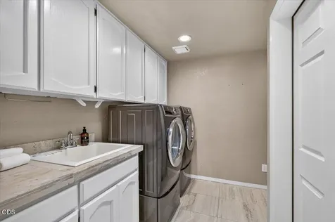 1056 Beswick Way Ashland OR 97520
