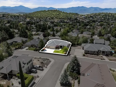 4680 Cloudcrest Drive Medford OR 97504