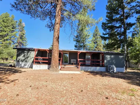 305 S Charley Avenue Chiloquin OR 97624