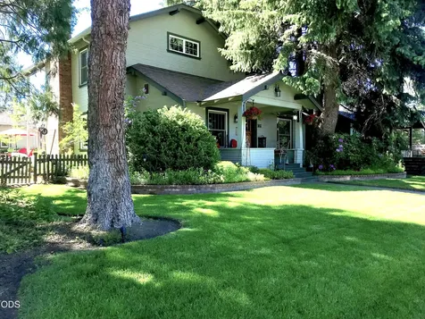 305 NW Columbia Street Bend OR 97703