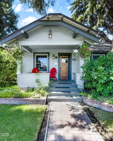 305 NW Columbia Street Bend OR 97703