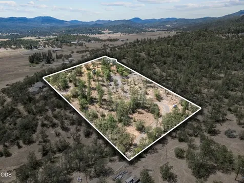 3480 Beagle Road White City OR 97503