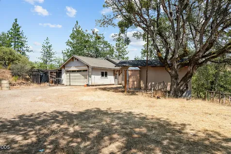 3480 Beagle Road White City OR 97503