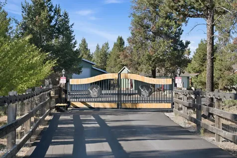16250 South Drive La Pine OR 97739