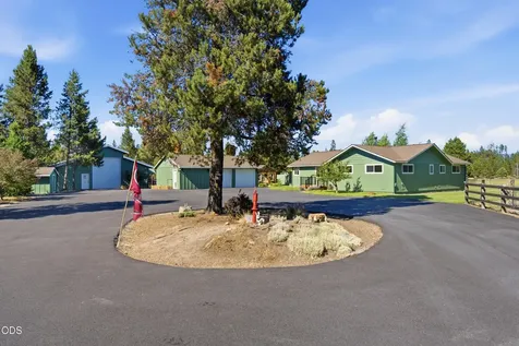 16250 South Drive La Pine OR 97739