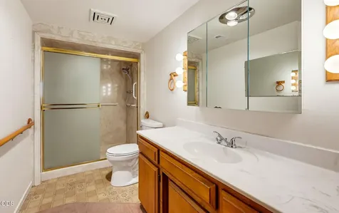 1150 Hillview Drive Ashland OR 97520