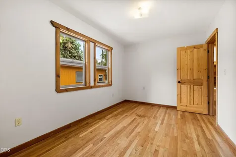 606 NE 9th Street Bend OR 97701