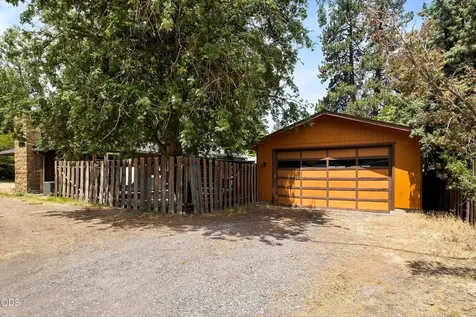 606 NE 9th Street Bend OR 97701