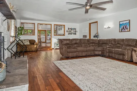 3665 Pine Tree Drive Klamath Falls OR 97603