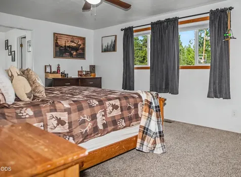 3665 Pine Tree Drive Klamath Falls OR 97603
