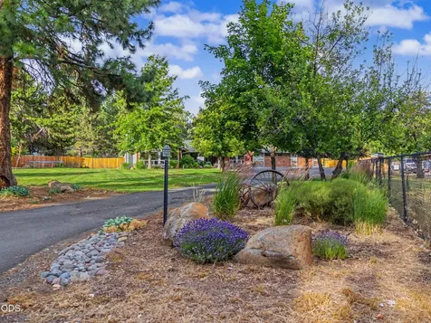 3665 Pine Tree Drive Klamath Falls OR 97603