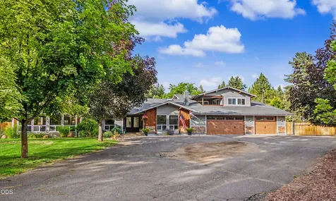 3665 Pine Tree Drive Klamath Falls OR 97603