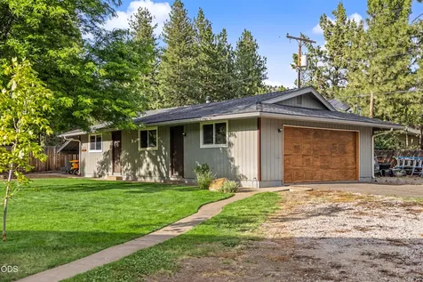 3665 Pine Tree Drive Klamath Falls OR 97603