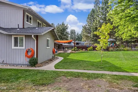 3665 Pine Tree Drive Klamath Falls OR 97603