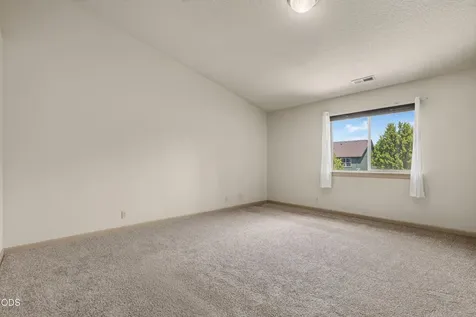 2865 SW Indian Place Redmond OR 97756