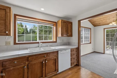 61145 Ladera Road Bend OR 97702