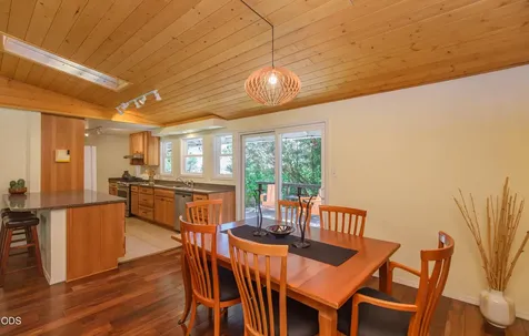 886 Palmer Road Ashland OR 97520