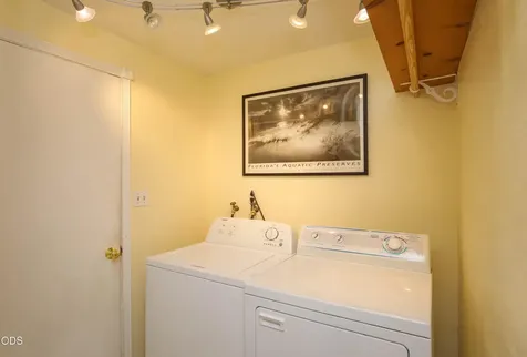 886 Palmer Road Ashland OR 97520