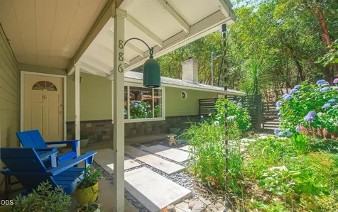 886 Palmer Road Ashland OR 97520