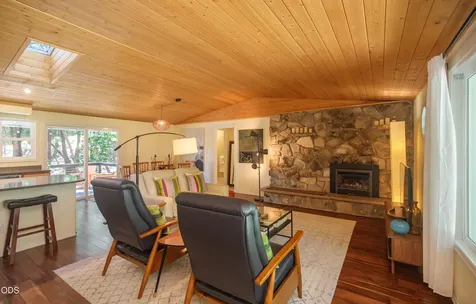 886 Palmer Road Ashland OR 97520