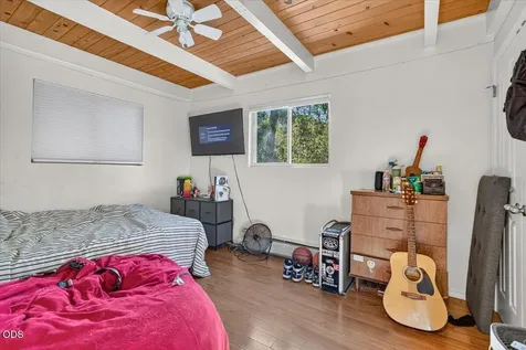 1277 N 5th Avenue Gold Hill OR 97525