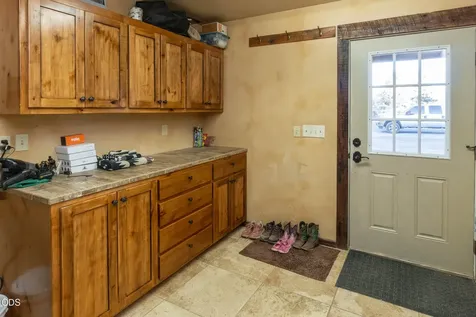16470 SW Highway 126 Powell Butte OR 97753