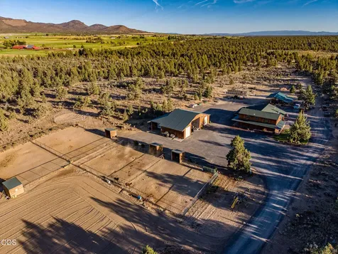 16470 SW Highway 126 Powell Butte OR 97753