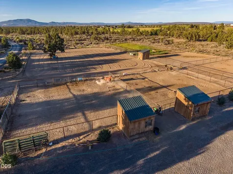 16470 SW Highway 126 Powell Butte OR 97753