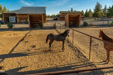 16470 SW Highway 126 Powell Butte OR 97753