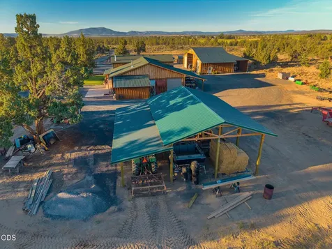 16470 SW Highway 126 Powell Butte OR 97753