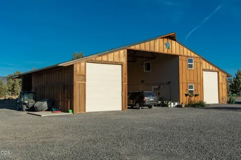 16470 SW Highway 126 Powell Butte OR 97753