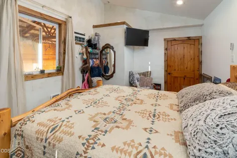 16470 SW Highway 126 Powell Butte OR 97753