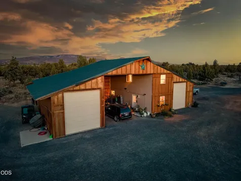 16470 SW Highway 126 Powell Butte OR 97753