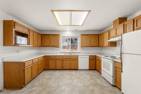 1207 Springbrook Road Medford OR 97504
