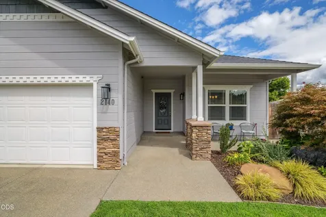 2140 SW Nick Way Grants Pass OR 97527