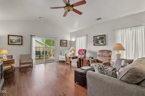 2140 SW Nick Way Grants Pass OR 97527
