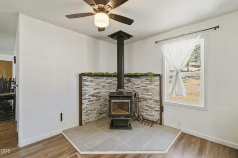 19223 N Poe Valley Road Klamath Falls OR 97603
