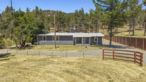 19223 N Poe Valley Road Klamath Falls OR 97603