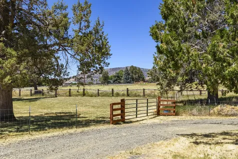 19223 N Poe Valley Road Klamath Falls OR 97603