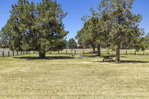19223 N Poe Valley Road Klamath Falls OR 97603