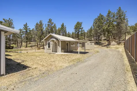 19223 N Poe Valley Road Klamath Falls OR 97603