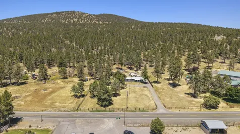 19223 N Poe Valley Road Klamath Falls OR 97603