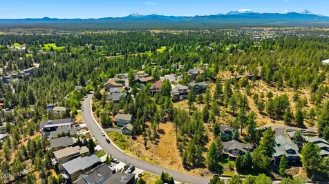 1738 SW Troon Avenue Bend OR 97702