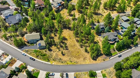1738 SW Troon Avenue Bend OR 97702