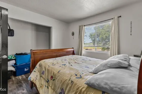 7200 NE Quaale Road Madras OR 97741