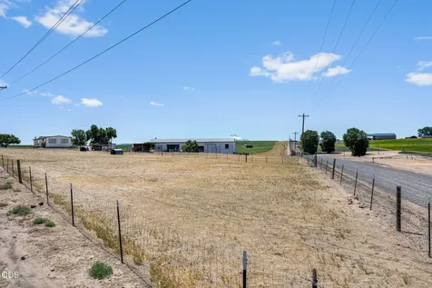 7200 NE Quaale Road Madras OR 97741