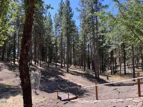 15780 Homestead Lane Klamath Falls OR 97601