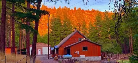 15780 Homestead Lane Klamath Falls OR 97601