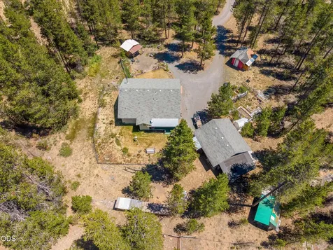 53621 Woodchuck Drive La Pine OR 97739